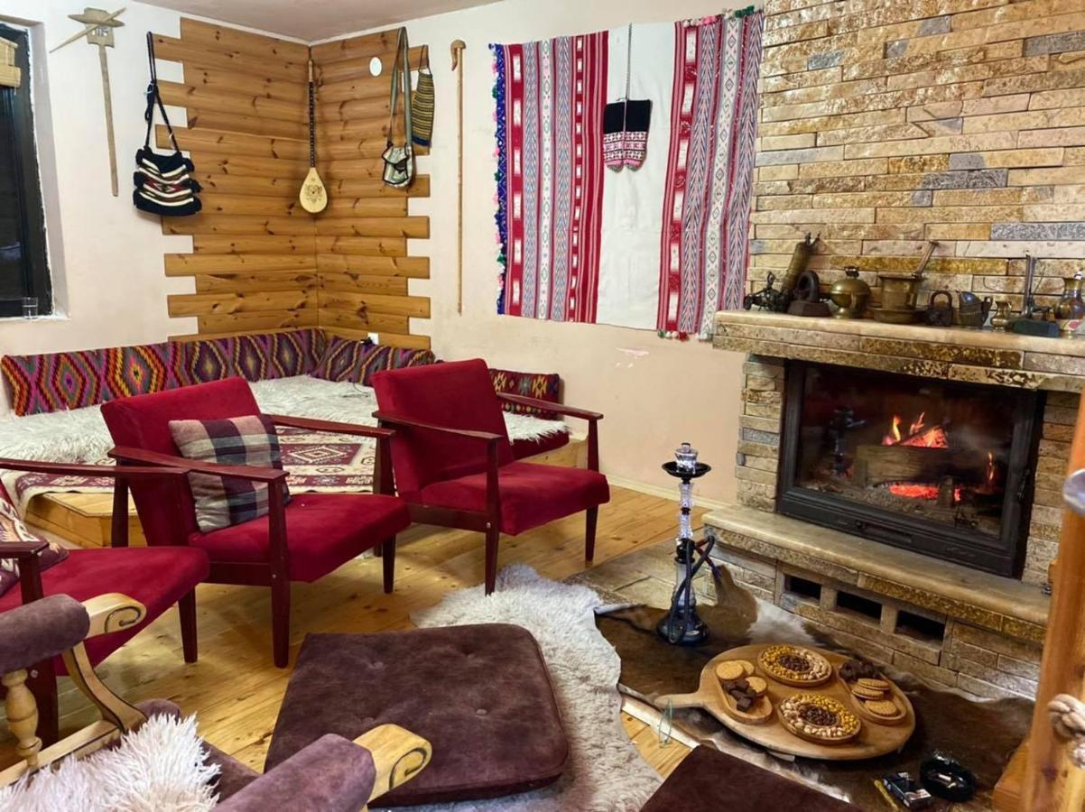 Villa 80 Kodra E Diellit Tetovo Bagian luar foto