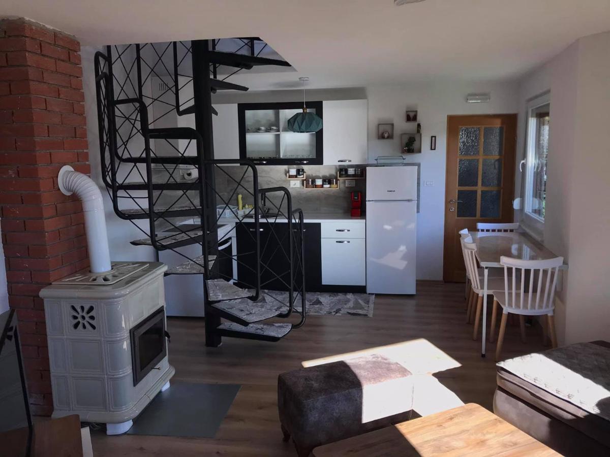 Villa 80 Kodra E Diellit Tetovo Bagian luar foto