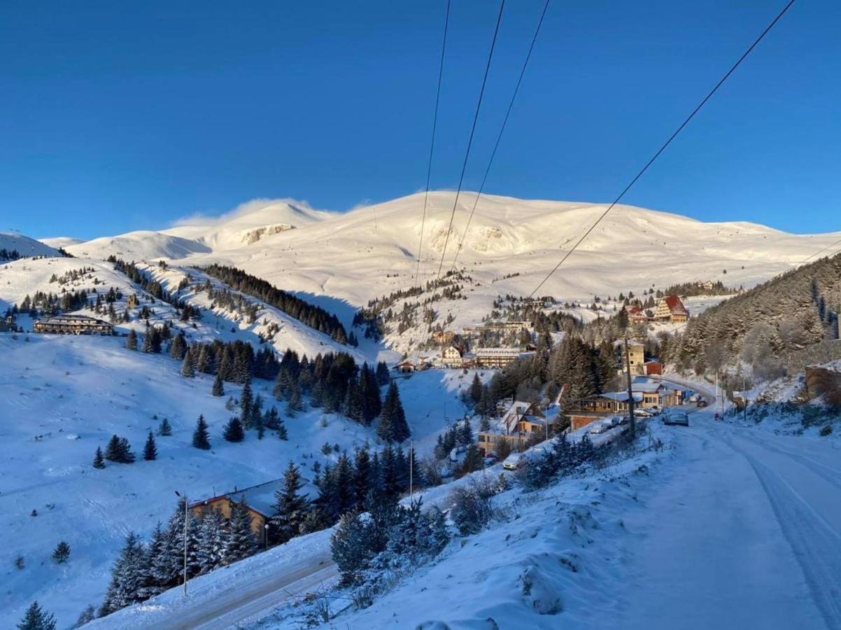 Villa 80 Kodra E Diellit Tetovo Bagian luar foto